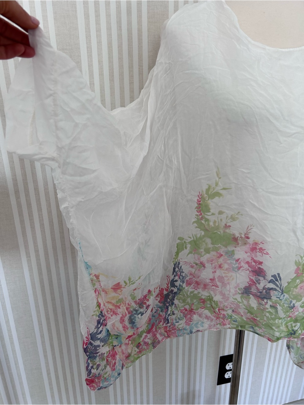 Elena Baldi Women's 100% Silk Caftan Floral Sheer Pullover Blouse Size Large NWT - Picture 5 of 11